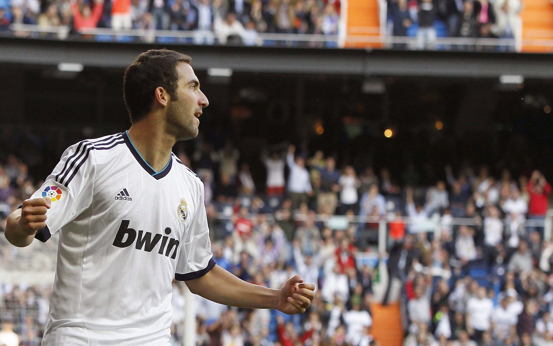 卢卡斯·梅尔滕斯冲刺阶段咬牙坚持，卢卡斯梅尔步枪